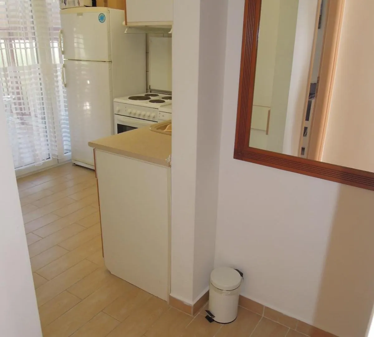 Wolf Pefkochori Apartment Greece